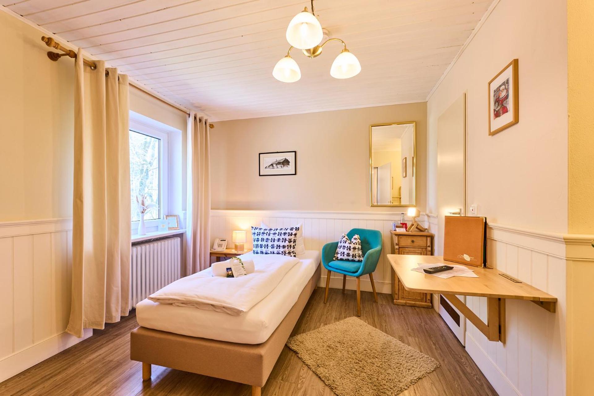 Hotel Waldgasthof Buchenhain Baierbrunn Ngoại thất bức ảnh